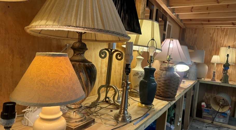 a table with lamps on it