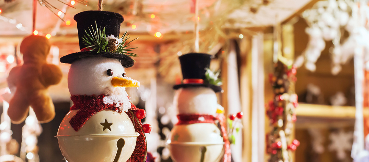 Snowmen holiday decorations
